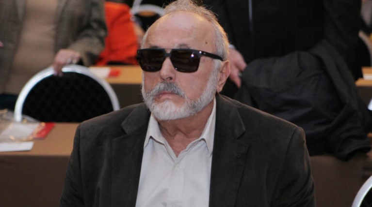 Διαψεύδει ο Κουρουμπλής τις καταγγελίες για το... ζεϊμπέκικο