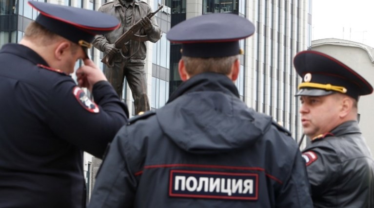Ζευγάρι κανιβάλων σκοτωσε και έφαγε 30 άτομα στη Ρωσία