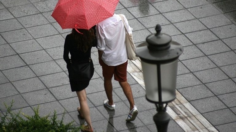 Καιρός: Βροχές, άνεμοι και καταιγίδες