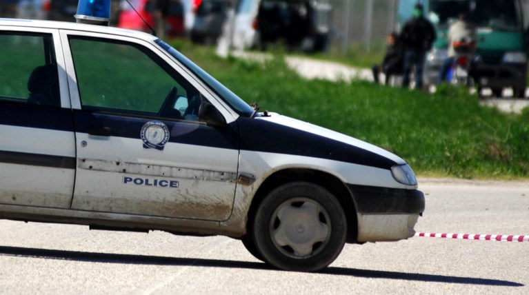 Με τροπολογία προσπαθούν να κάνουν σέρβις στα σαράβαλα περιπολικά