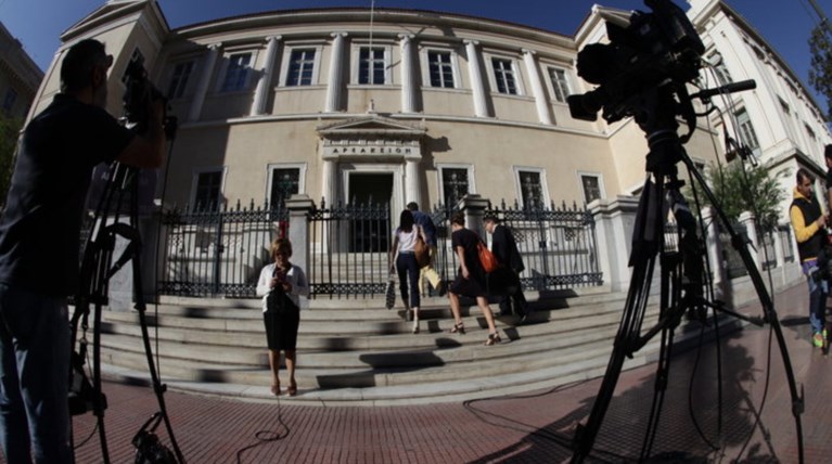 Τηλεοπτικές άδειες: Νέες προσφυγές στο ΣτΕ από ΕΙΤΗΣΕΕ,  Star και Σκάι
