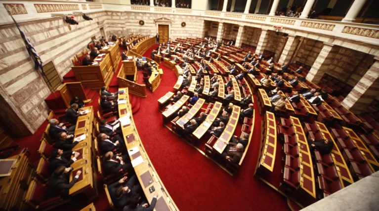 Δημοκρατική Συμπαράταξη: Η κυβέρνηση διώχνει τις επενδύσεις