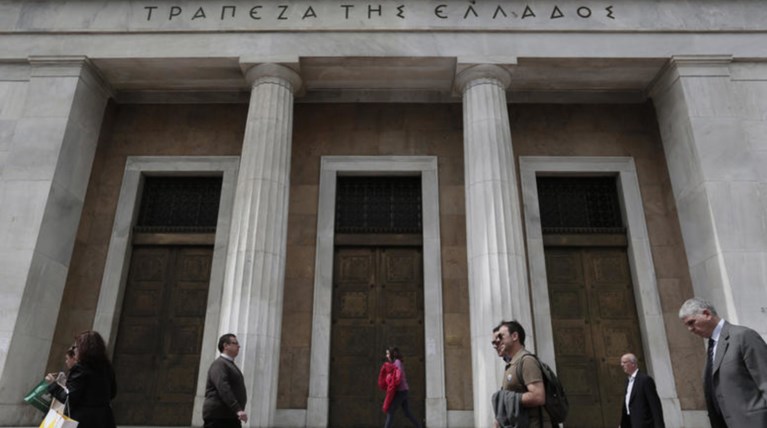 Handelsblatt: «Σε εξεταστικό άγχος οι ελληνικές τράπεζες»
