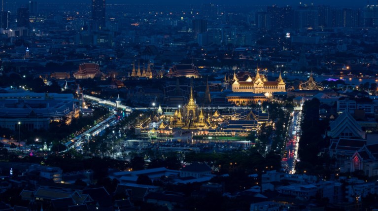 Η Ταϊλάνδη αποχαιρετά τον «βασιλιά του λαού» [Εικόνες]