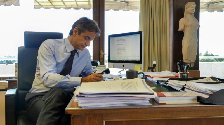 Ριζικός «ανασχηματισμός» στη ΝΔ - Τα ρίσκα και οι κίνδυνοι