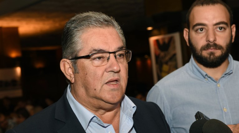 Κουτσούμπας για Τσίπρα σε Τραμπ: Έκανε καλό στριπτίζ και πήρε φιλοδώρημα