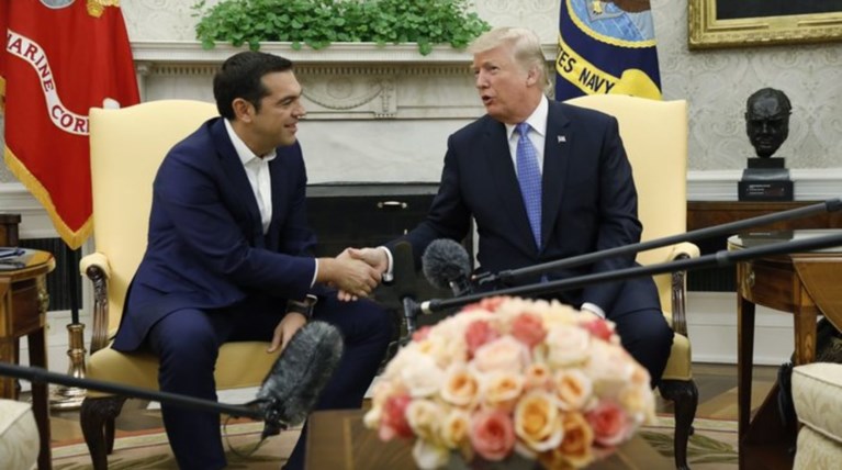 Τσίπρας για Τραμπ: Καλή χημεία, μας πολεμούν και τους δύο τα ΜΜΕ