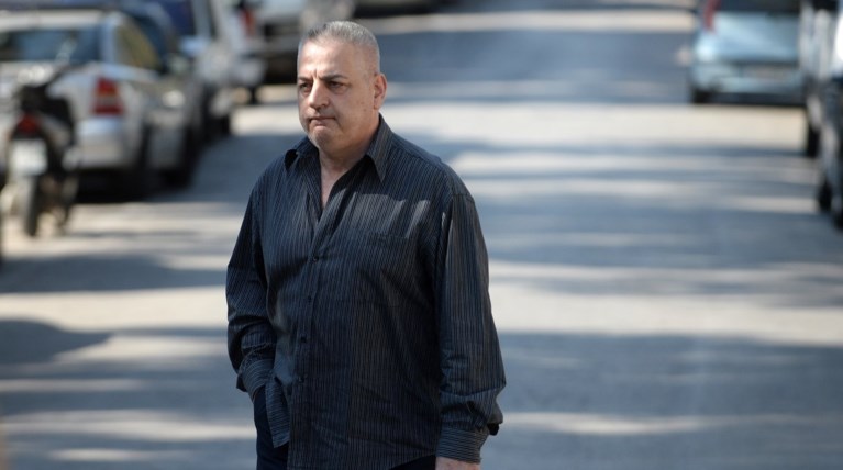 Εν μέσω «πυρών» καταθέτει ο πατέρας της 32χρονης εφοριακού