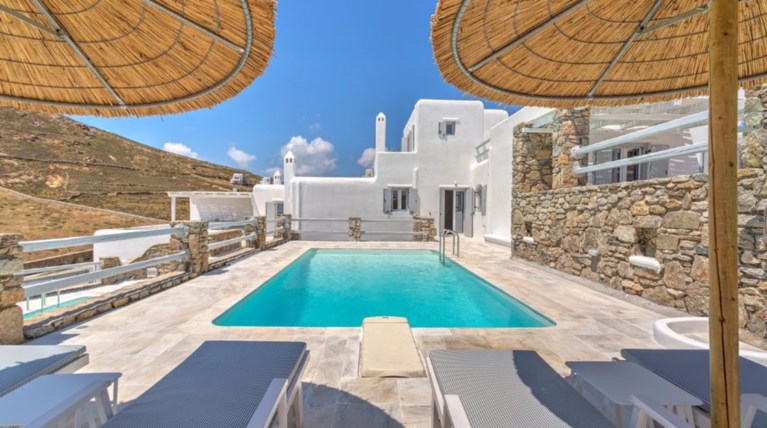 100% Hotel Show: Λύσεις για βίλες και αυτόνομες κατοικίες