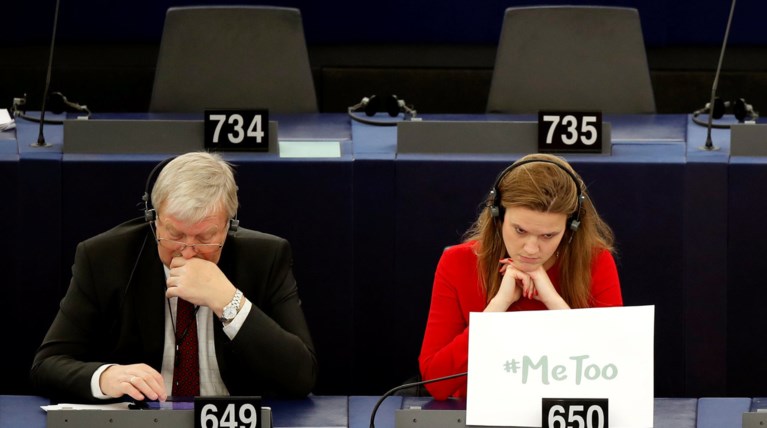 #Me too στο Ευρωκοινοβούλιο κατά της σεξουαλικής βίας [ΕΙΚΟΝΕΣ]