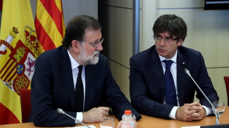 Ο Πουτζδεμόν αναζητεί «σωσίβιο» και ο Ραχόι του το δείχνει