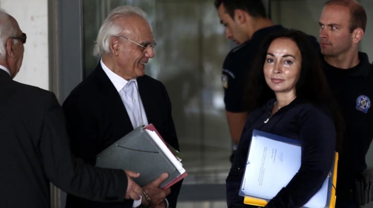 Διαζύγιο από τον Άκη Τσοχατζόπουλο ζητά η Βίκυ Σταμάτη