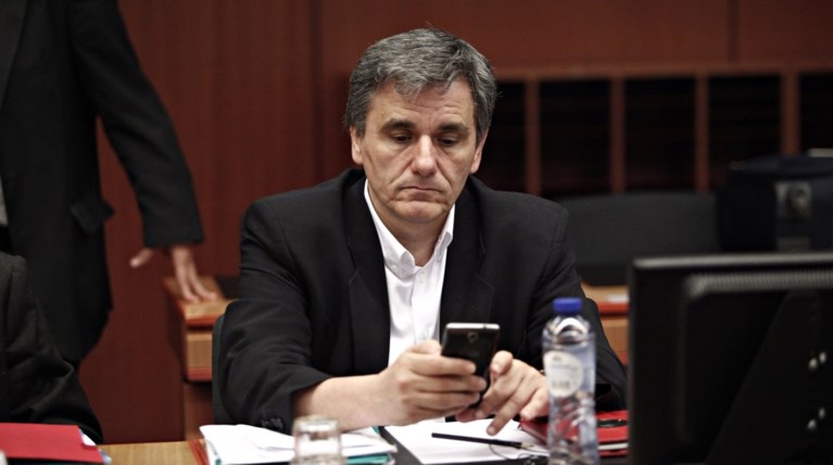 Κόντρα κυβέρνησης - Γραφείου Προϋπολογισμού για το χρέος