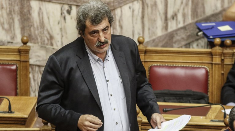 Αγρια αντιπαράθεση Πολάκη – Πατούλη για τα «φακελάκια» στη Βουλή