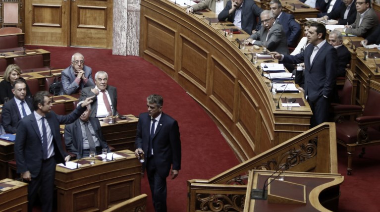 Κλίμα πόλωσης και στρατηγική της έντασης στο πολιτικό σκηνικό