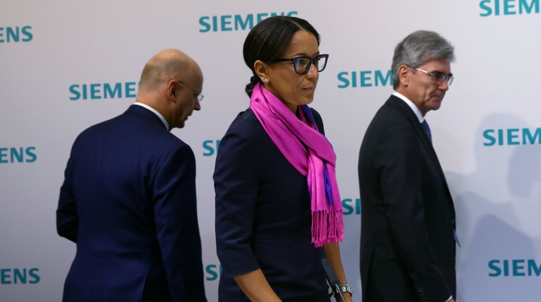 Μαζικές περικοπές θέσεων εργασίας στη Siemens