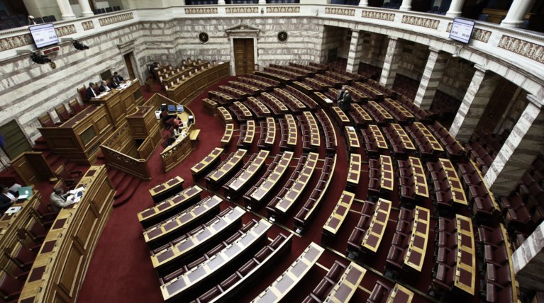 Μεταγωγες κρατουμένων με απόφαση υπουργού - Προωθείται διάταξη