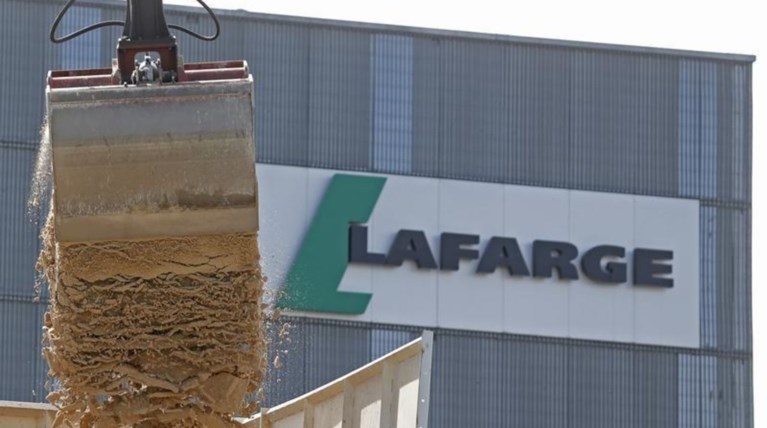 «Ξεσκονίζουν» την εταιρεία Lafarge για χρηματοδότηση του ISIS