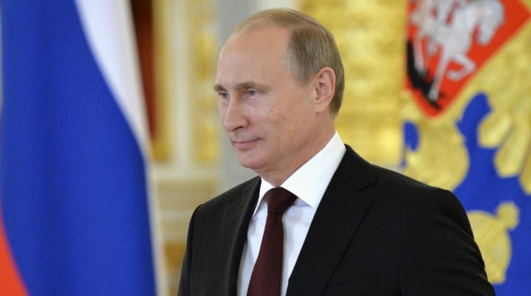 Πούτιν: Γιατί καθυστερεί να ανακοινώσει την υποψηφιότητα του στις εκλογές;