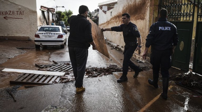 Διάψευση ΓΑΔΑ για μετακίνηση αστυνομικών από τη Μάνδρα