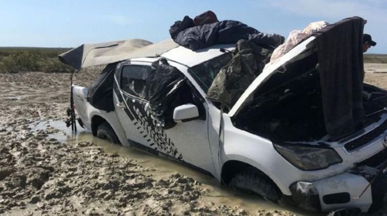 Αυστραλία: Η απίστευτη περιπέτεια 2 ψαράδων & του σκύλου τους