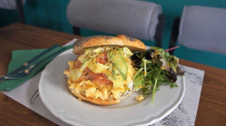 Πού θα πάμε αύριο για brunch και θα πιούμε τα νέα κρασιά