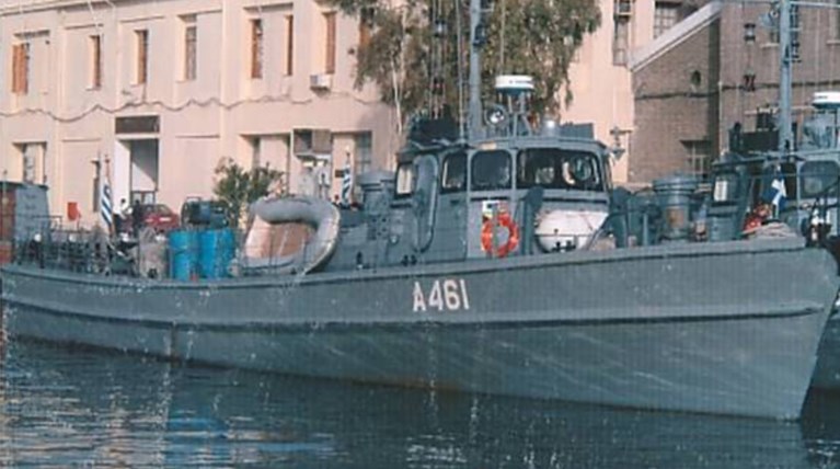 Προσάραξε κι άλλο σκάφος του ΠΝ - Σε νησίδα στον Πόρο