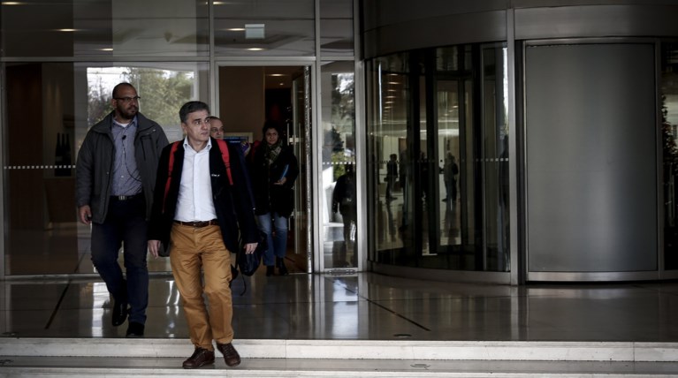 Ξεθωριάζουν οι "κόκκινες" γραμμές για να κλείσει η αξιολόγηση