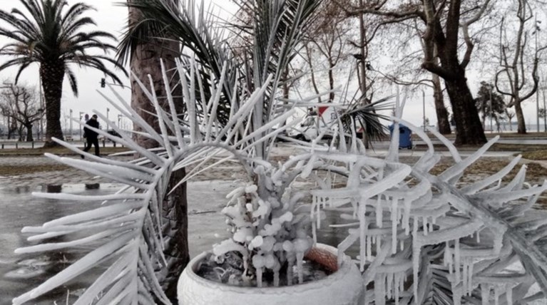 Κατακόρυφη πτώση της θερμοκρασίας, έρχονται τα πρώτα χιόνια