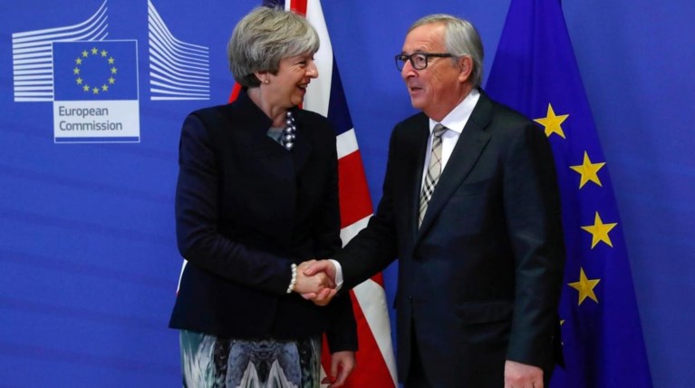 Λευκός καπνός με το Brexit, κατέληξαν σε συμφωνία