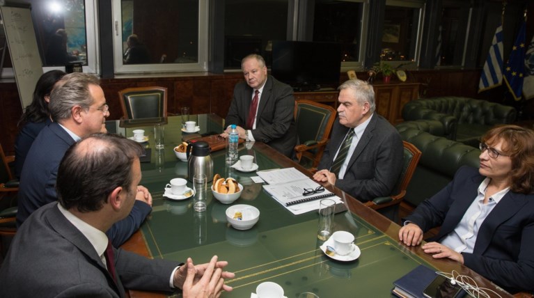 Οι έλεγχοι στα αεροδρόμια της Γερμανίας στη συνάντηση Τσουβαλά - Romann
