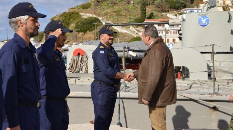 Ο Καμμένος επανεμφανίστηκε, και προειδοποιεί τους...απέναντι