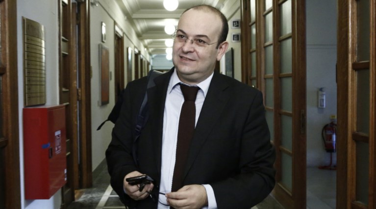 Λιάκος: Ανεξάρτητη από το Μνημόνιο η πώληση μονάδων της ΔΕΗ