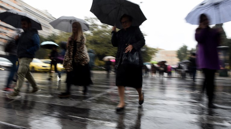 Λιακάδα τέλος: Έρχονται ισχυροί νοτιάδες, βροχή, σκόνη & πτώση θερμοκρασίας