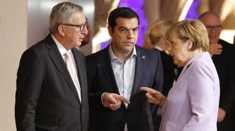 Συνάντηση Τσίπρα-Μέρκελ-Γιούνκερ στη σκιά της πρότασης Τουσκ