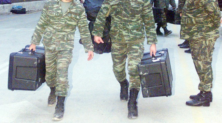Δωρεάν η μετακίνηση με τον ΟΑΣΑ για τους στρατιώτες το 2018