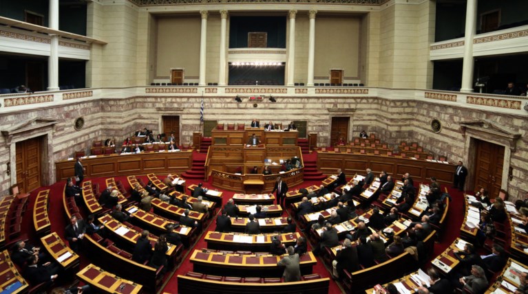 Σε εξέλιξη η 4η ημέρα συζήτησης του προϋπολογισμού στη Βουλή [live]