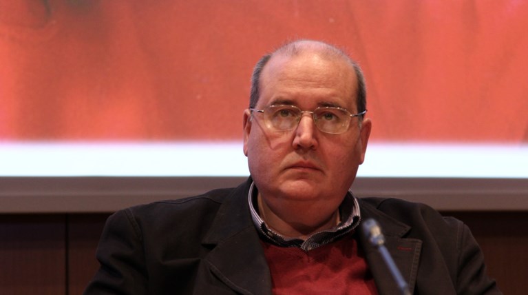 Φίλης «καρφώνει» Μαξίμου: Ερχονται 40.000 πλειστηριασμοί- Και σε φτωχόκοσμο