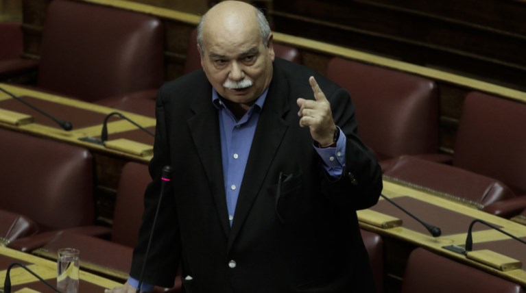 Ο Βούτσης «αλλάζει» τα περί στήριξης των Θεσμών στην κυβέρνηση