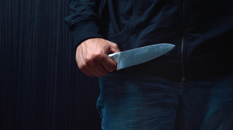 Ληστεία με την απειλή μαχαιριού έξω από τράπεζα στον Εύοσμο