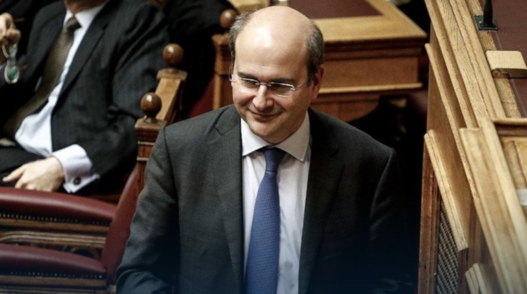 Για ποιο λόγο ο Κωστής Χατζηδάκης ψήφισε πρώτος στην ψηφοφορία