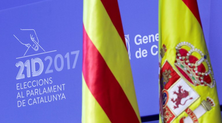 Στις κάλπες οι Καταλανοί για τις κρίσιμες βουλευτικές εκλογές