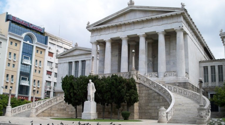 Εθν. Βιβλιοθήκη: Από το ορφανοτροφείο της Αίγινας στο κτίριο του Ρ.Πιάνο