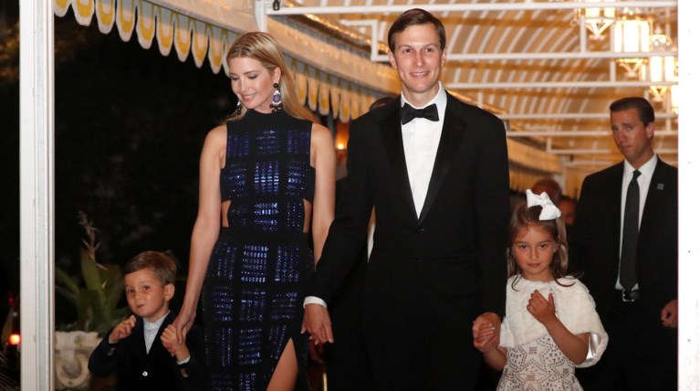 To πολύ τολμηρό φόρεμα της Ιβάνκα Τραμπ την παραμονή της Πρωτοχρονιάς