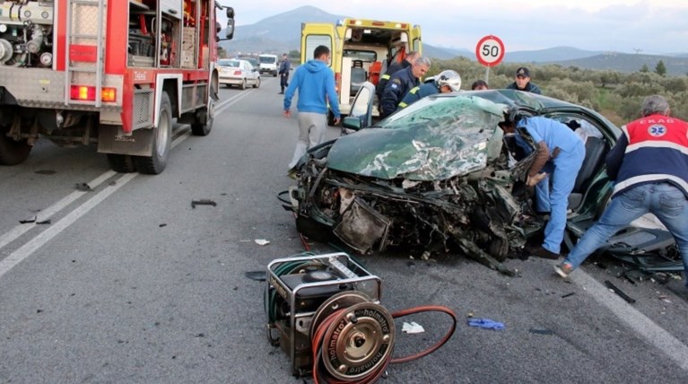 Τραγωδία σε τροχαίο στις Σέρρες: Σκοτώθηκαν μπροστά στο ανήλικο παιδί τους