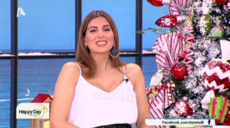 Συμπαρουσιάστρια της Τσιμτσιλή ανακοίνωσε την εγκυμοσύνη της on air!