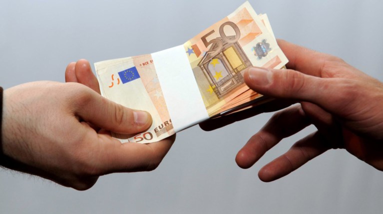 Επαναπρόσληψη των απολυμένων που εκβιάστηκαν να επιστρέψουν το Δώρο