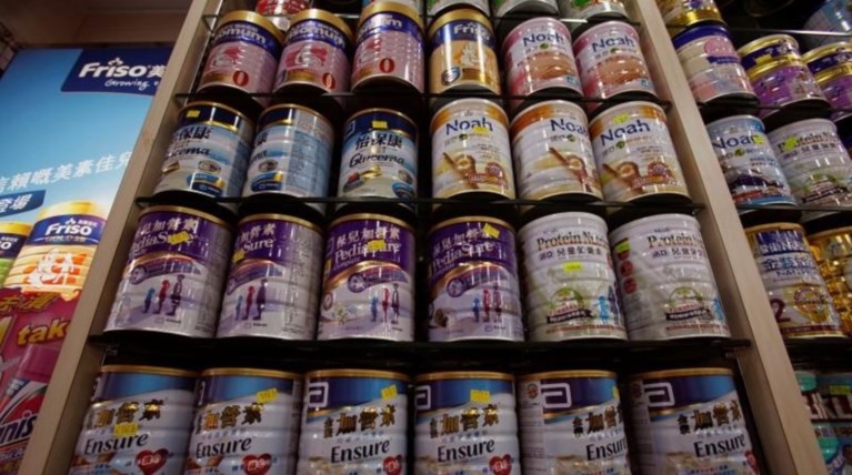 Σκάνδαλο βρεφικού γάλακτος: Κρούσμα σαλμονέλας και στην Ελλάδα