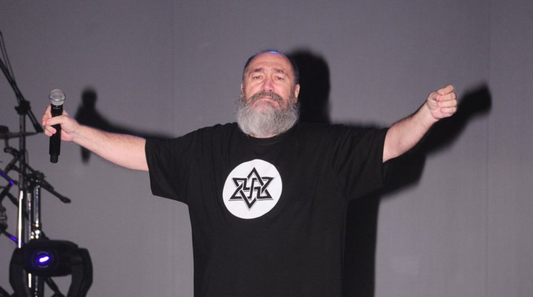 Φίλοι και «εχθροί» θρηνούν την  απώλεια του Τζίμη Πανούση