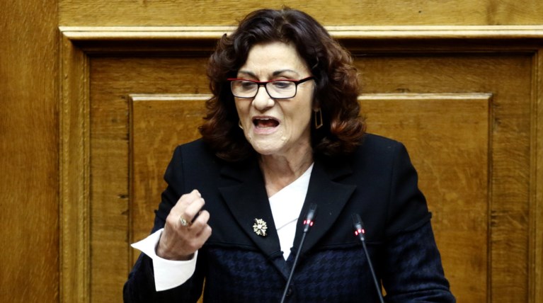 Υποσχέσεις Φωτίου για τις περικοπές στα οικογενειακά επιδόματα
